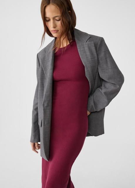 Imagen - Vestido midi de Stradivarius (19,99 euros)