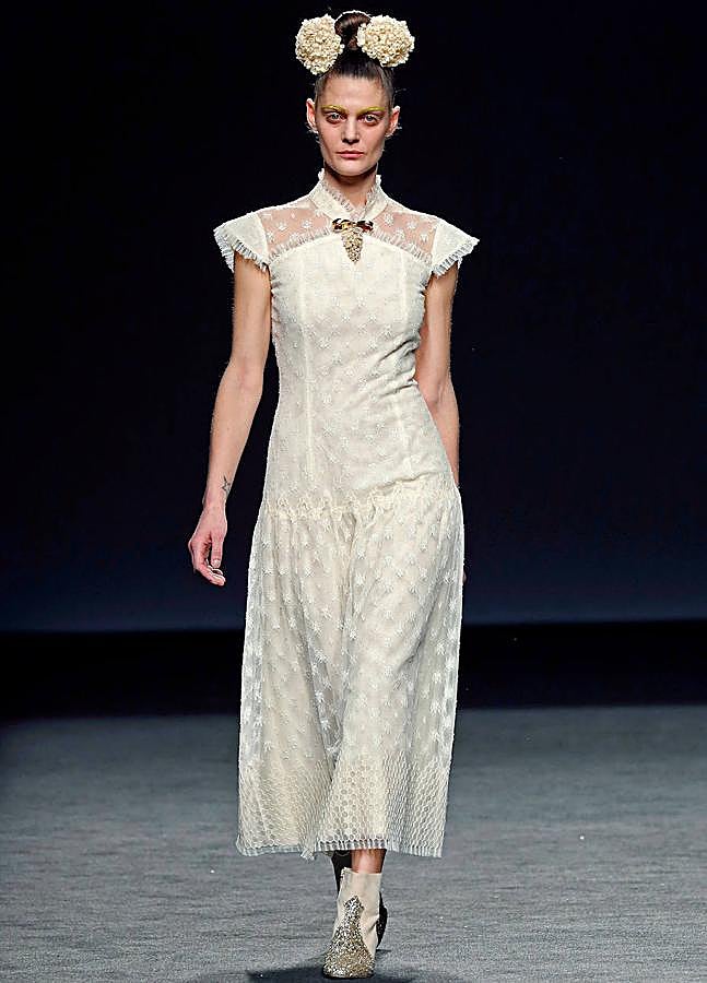 Imagen - Así se presentó sobre la pasarela este vestido de Teresa Helbig. / SPOTLIGHT LAUNCHMETRICS