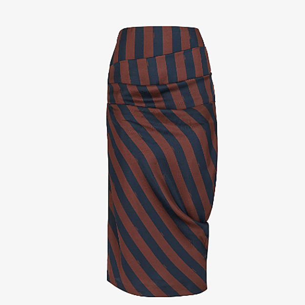 La favorecedora falda por la que apostó la reina Rania. 