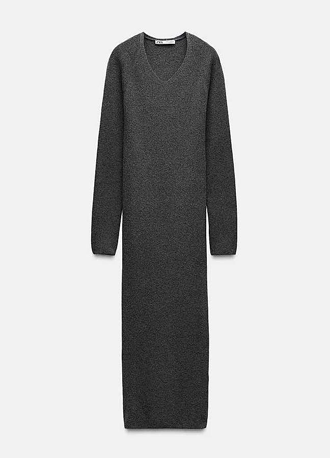 Imagen - Vestido midi escote pico de Zara (27,95€)