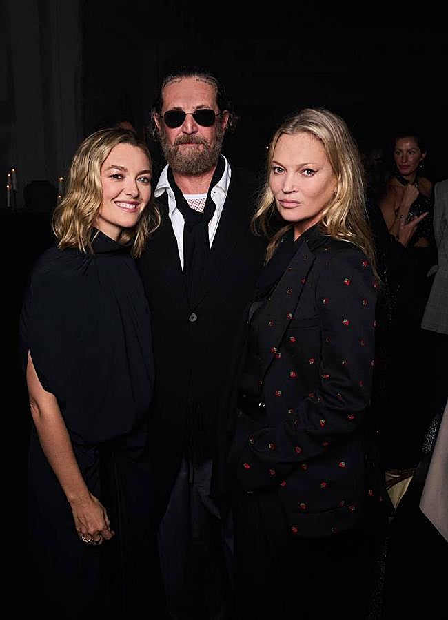 Imagen - Marta Ortega, Stefano Pilati y Kate Moss. / Cortesía de Zara y Saskia Lawaks