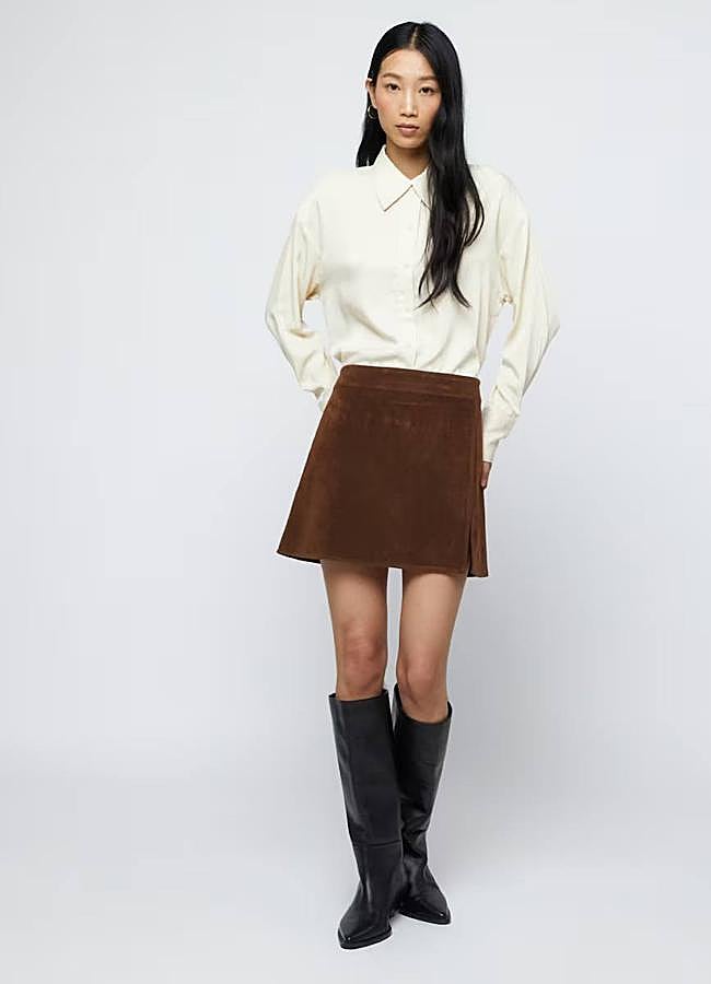 Imagen - Falda de ante corta con abertura