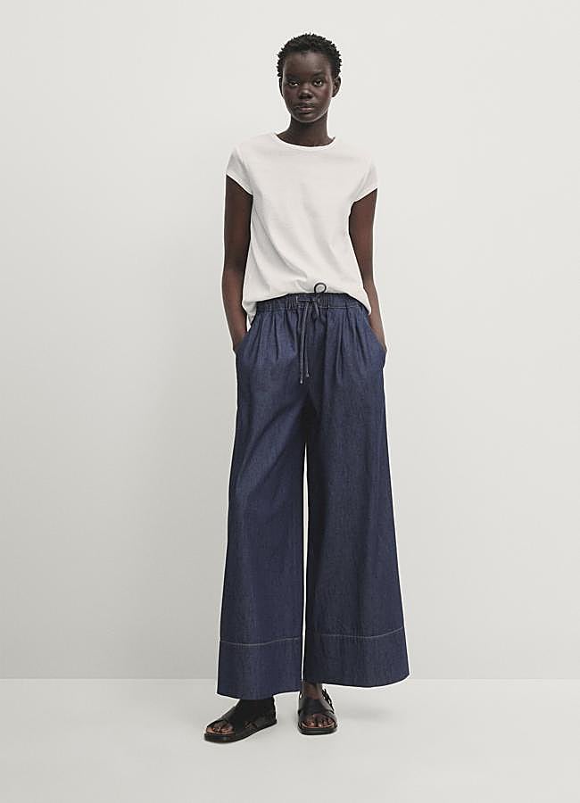Imagen - Vaquero wide leg fluido de Massimo Dutti.
