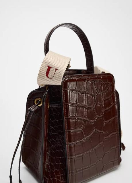 Imagen - Bolso burdeos de Zara (35,95 euros)