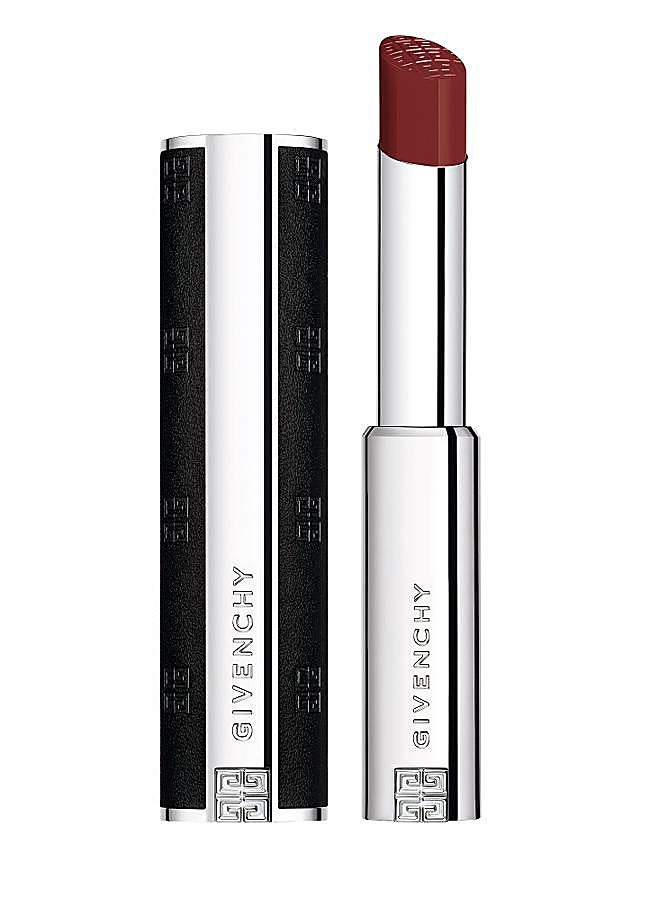 Imagen - Le Rouge Interdit Satin, en un tono burdeos