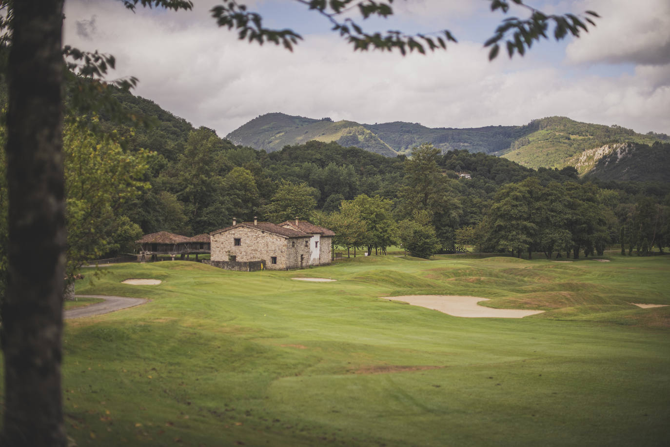 Espacio del icónico Hotel Las Caldas, en Asturias.