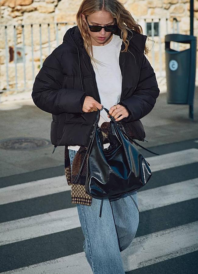 Imagen - Abrigo anorak corto color negro