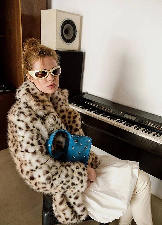 Imagen - Abrigo efecto pelo con estampado de leopardo