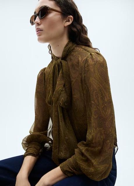 Imagen - Blusa con lazada de Mango (29,99 euros)