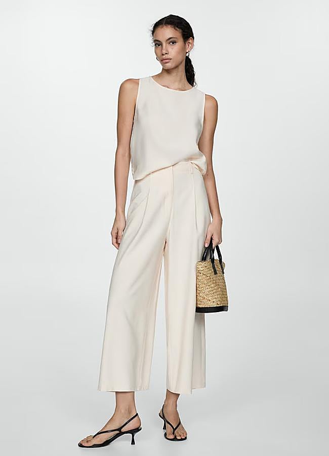 Imagen - Pantalón de pinzas de Mango 19,99 euros).