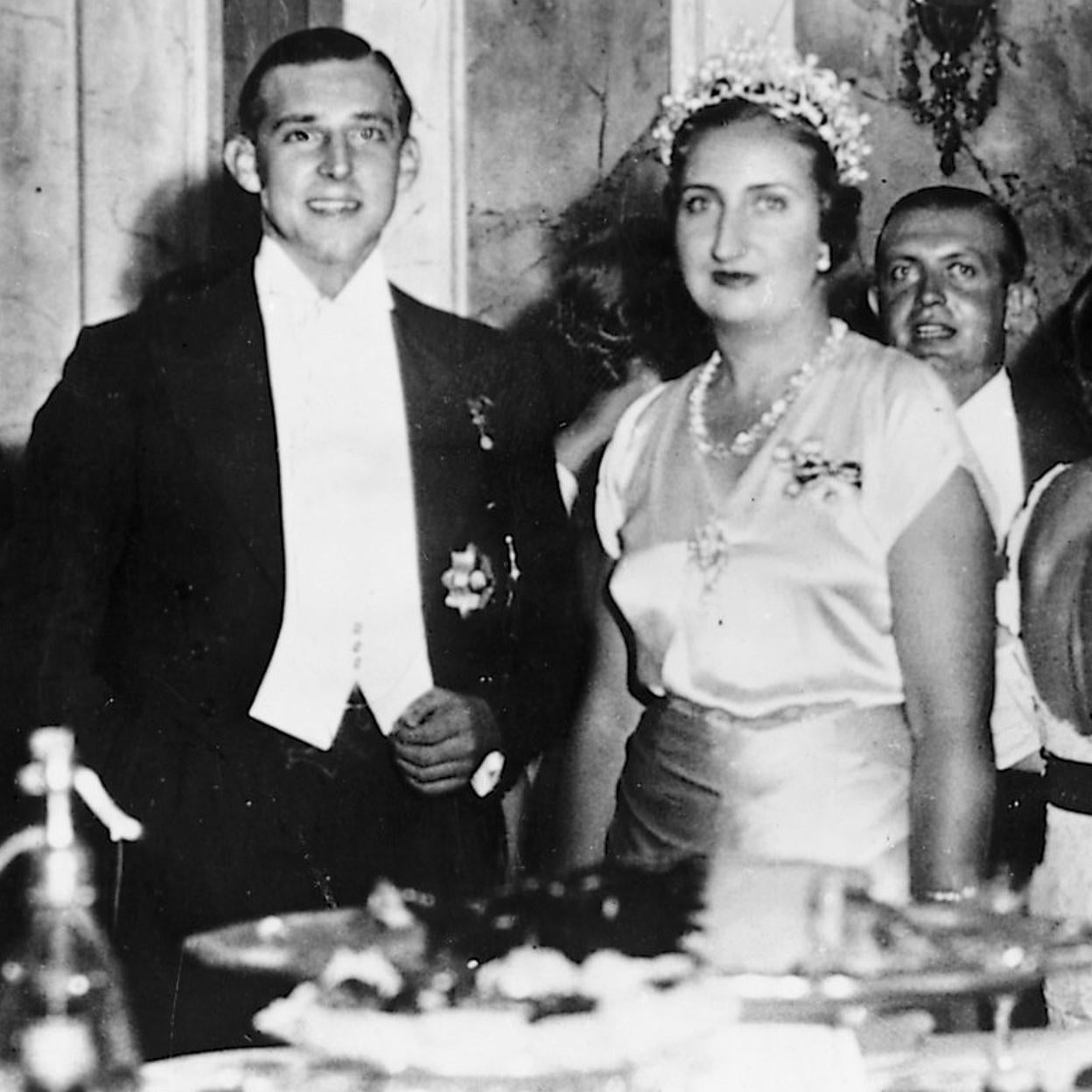 El banquete nupcial de don Juan de Borbón y doña María de las Mercedes. 