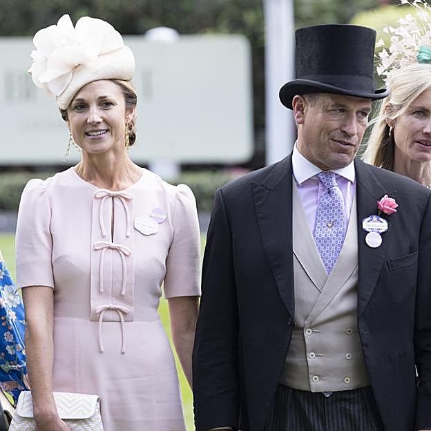 La extraña evolución de Harriet Sperling, la novia del nieto favorito de la reina Isabel II: de fiestera ibicenca a fiel creyente