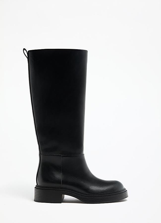 Imagen - Botas altas planas de Lefties.