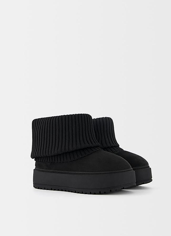 Imagen - Botas con forro de pelo adornadas con calcetín