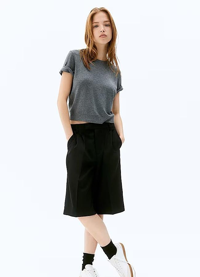 Imagen - Shorts de vestir estilo bermudas color negro