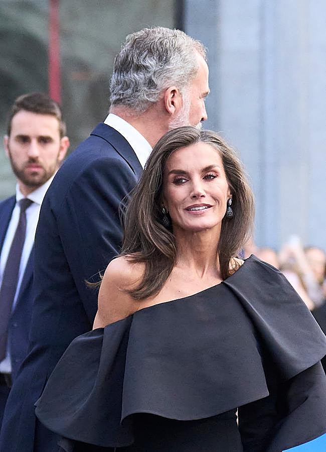 Imagen - La reina Letizia con una melena con extra de volumen en los Premios Princesa de Asturias. Limited Pictures.