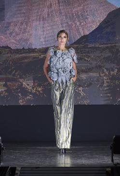 Imagen secundaria 2 - El desfile de Juan Duyos en Arona More than Fashion, impulsado por The ShowRoom Mag. 