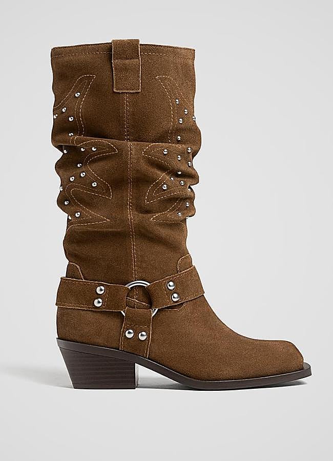Imagen - Botas marrones con tachuelas de Stradivarius, 79,99 euros.