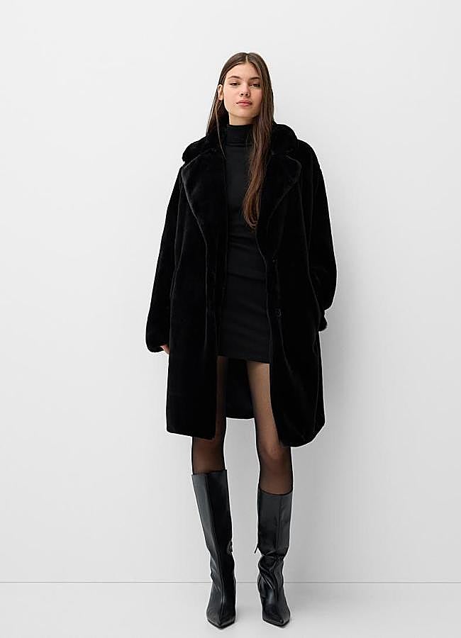 Imagen - Abrigo negro efecto pelo