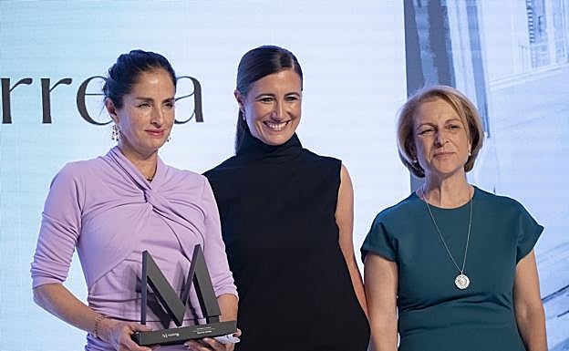 Carolina Herrera, Samary Fernández-Feito y Rosa Visiedo.