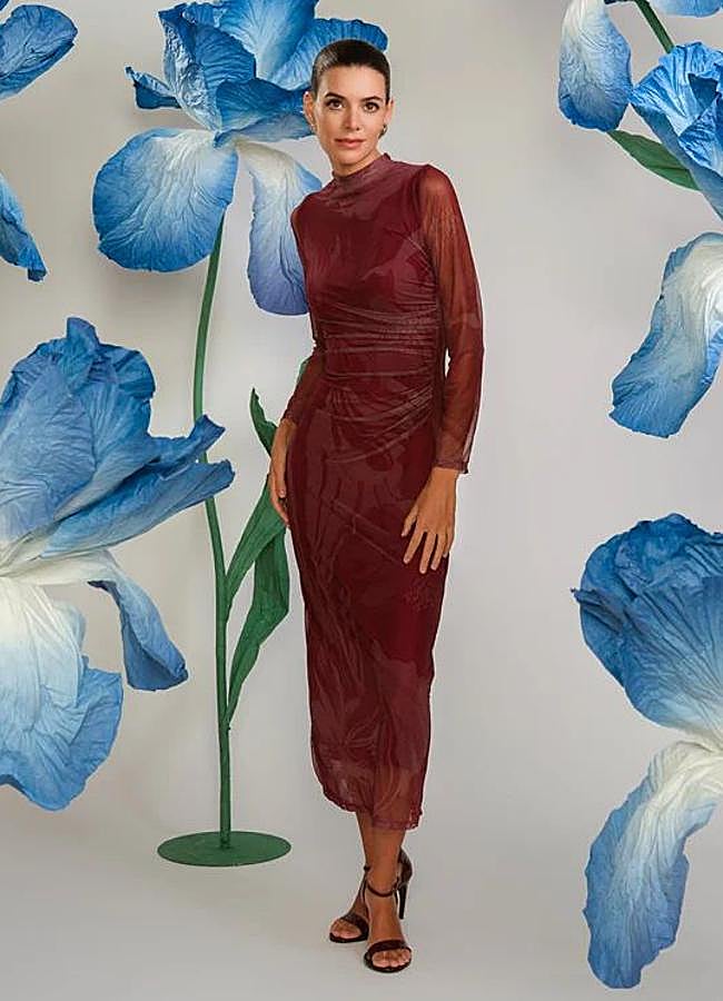 Imagen - Vestido burdeos Ares (59,90€)/ Juan Avellaneda x See Iou