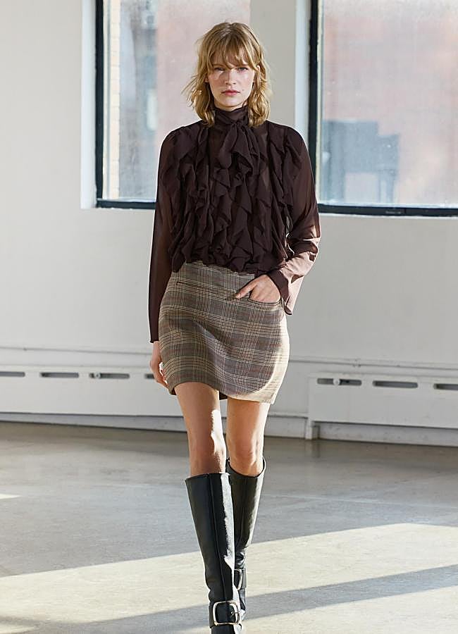 Imagen - Camisa con pañuelo adornada con chorreras