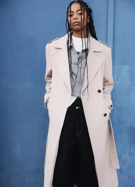 Imagen - Abrigo largo de Pull & Bear (59,99 euros)