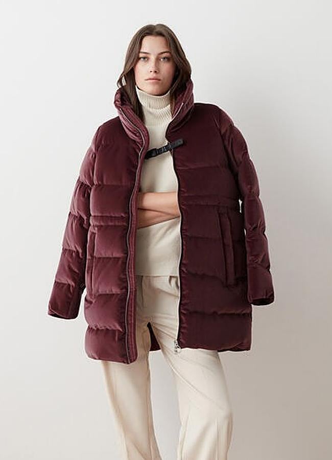 Imagen - Plumífero de terciopelo de Colmar (625 euros).