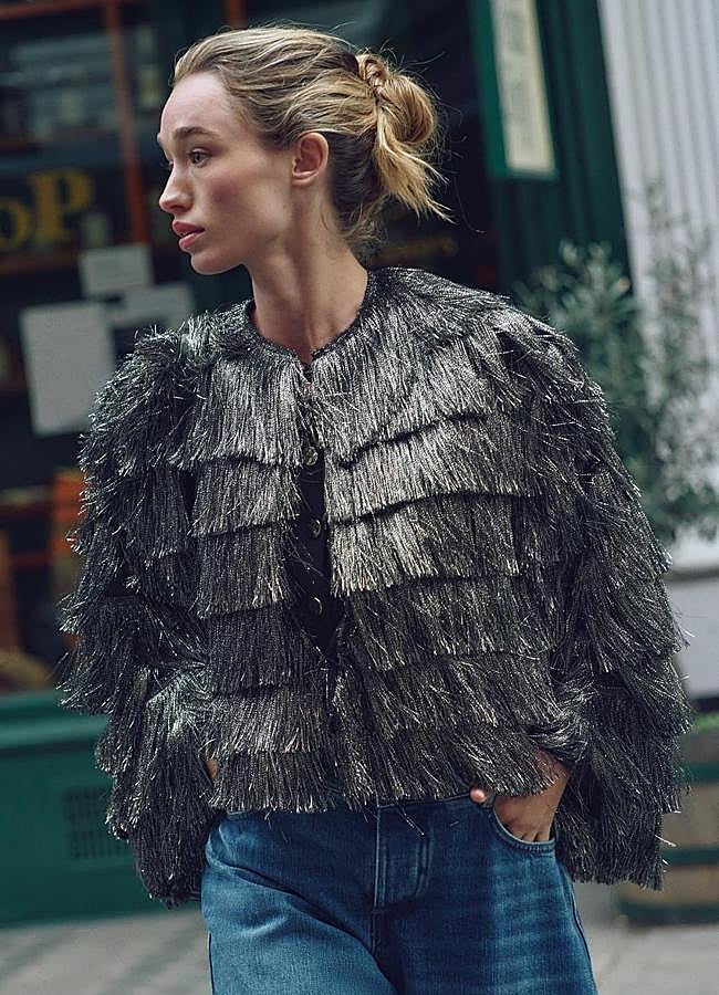 Imagen - Un look con chaqueta de flecos de Zara. Foto: Zara.