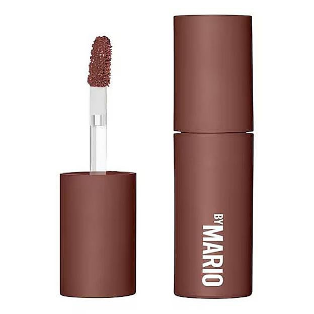 MoistureGlow™ Plumping Lip Color en tono Mocha Raisin de Makeup By Mario