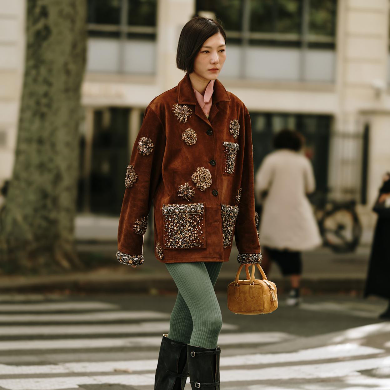 Cómo combinar las medias de colores este invierno | Mujerhoy medias de moda mujer