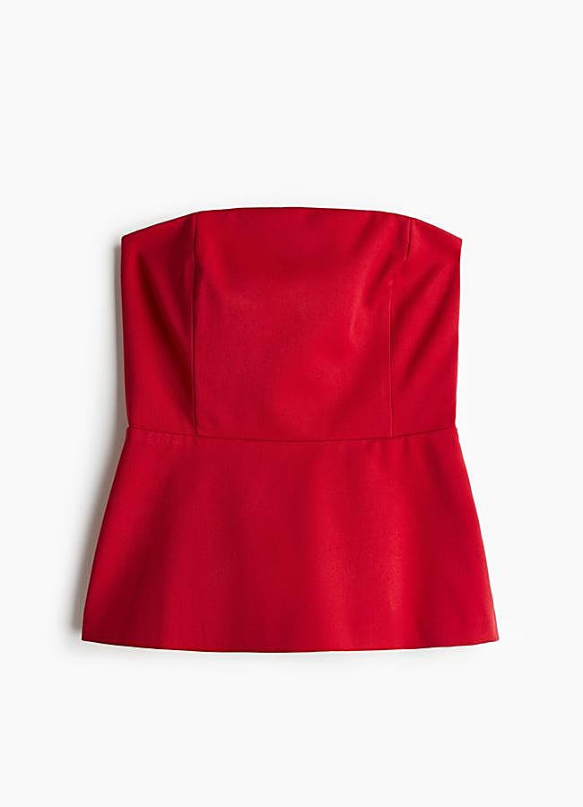Imagen - Top bandeau rojo de H&M, 25,99 euros.
