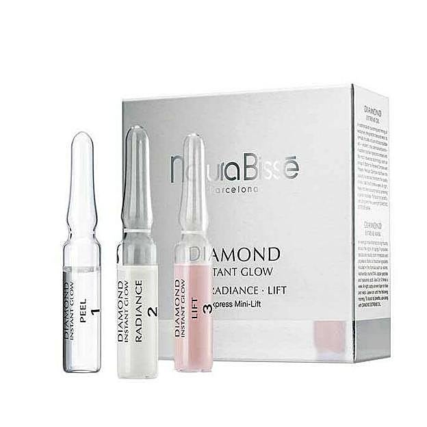 Diamond Instant Glow de Natura Bissé. Precio: 24 euros