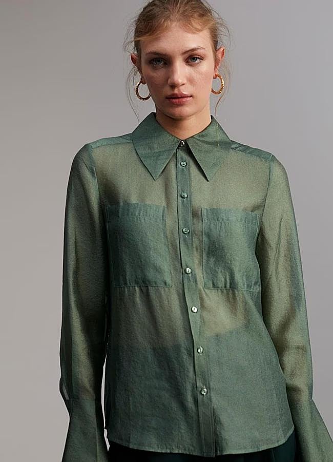 Imagen - Blusa verde de Lola Casademunt, 129 euros.