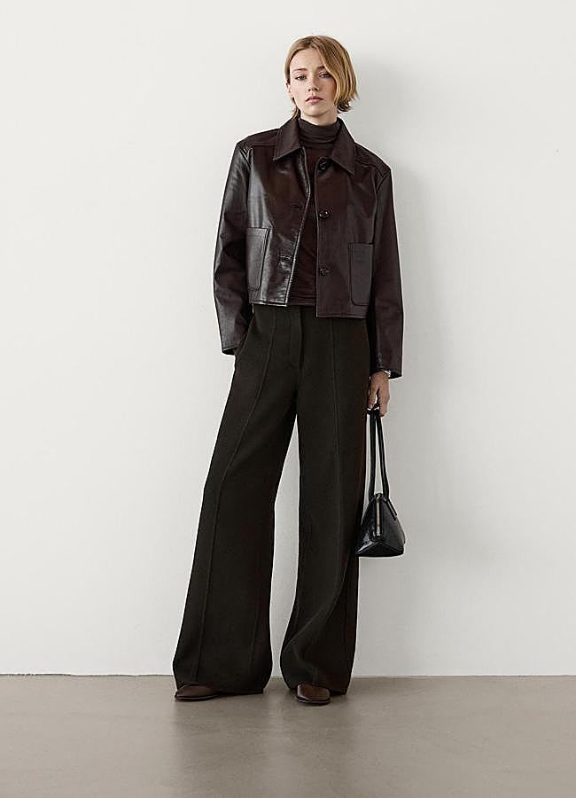 Imagen - Cazadora de cuero corta de Massimo Dutti.