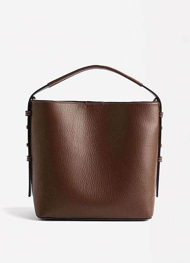 Imagen - Bolso de hombro estilo saca en efecto piel marrón