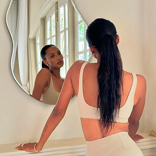 Los mejores ejercicios en silla para adelgazar, de la marcha a las extensiones