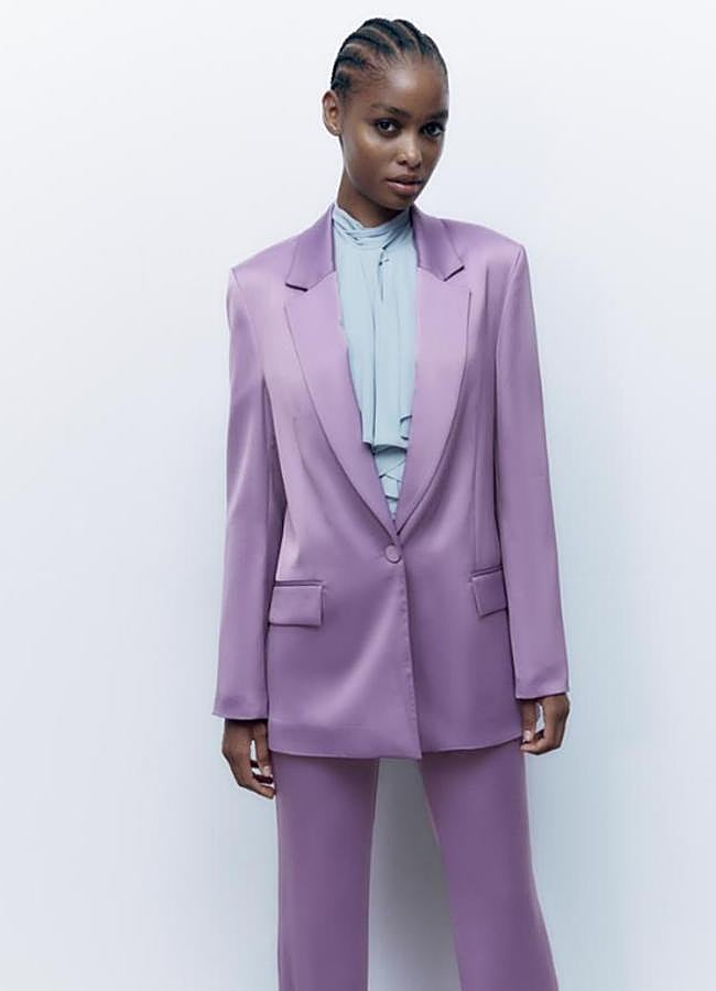 Imagen - Blazer lila satinada de Zara (ZARA)