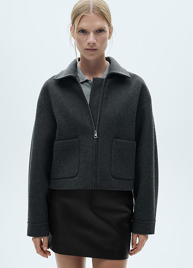 Imagen - Minifalda de cuero de Mango (35,99 euros).