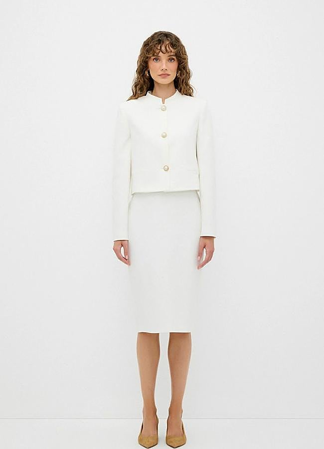 Imagen - Traje con falda en color blanco