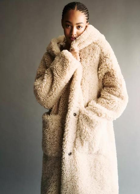 Imagen - Abrigo de pelo de Pull & Bear (59,99 euros)