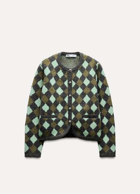 Imagen - Chaqueta estampada de Zara (39,95 euros)