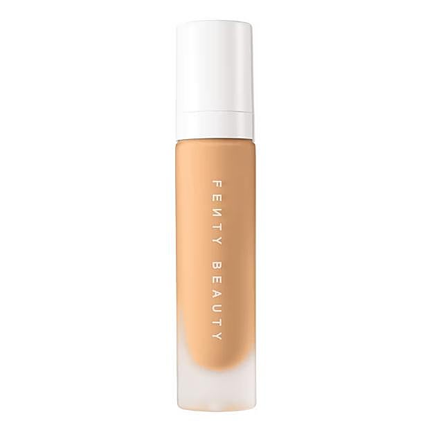 Fenty Beauty Pro Filt'r Soft Matte Longwear Foundation.
