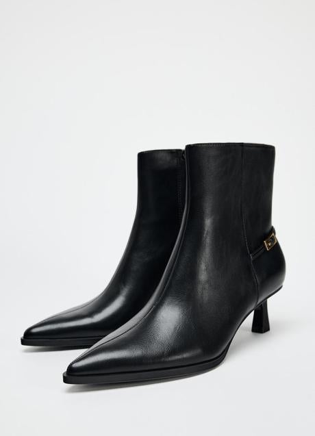 Imagen - Botines negros de Zara (29,95 euros)