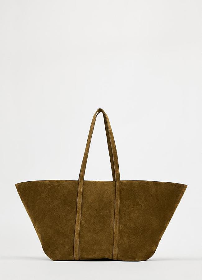 Imagen - Bolso shopper en marrón de Zara (169 euros).