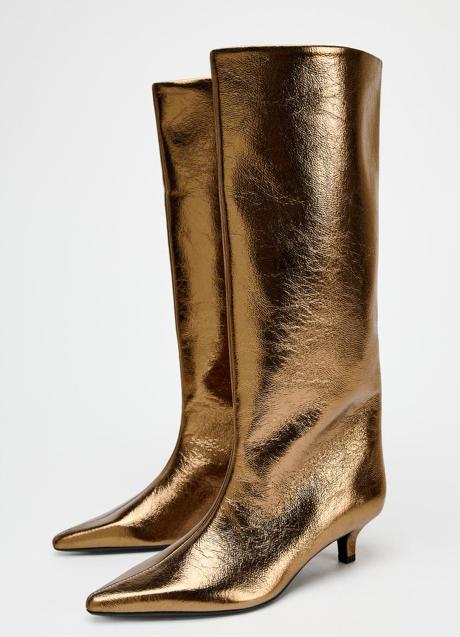 Imagen - Botas doradas de Zara (59,99 euros)