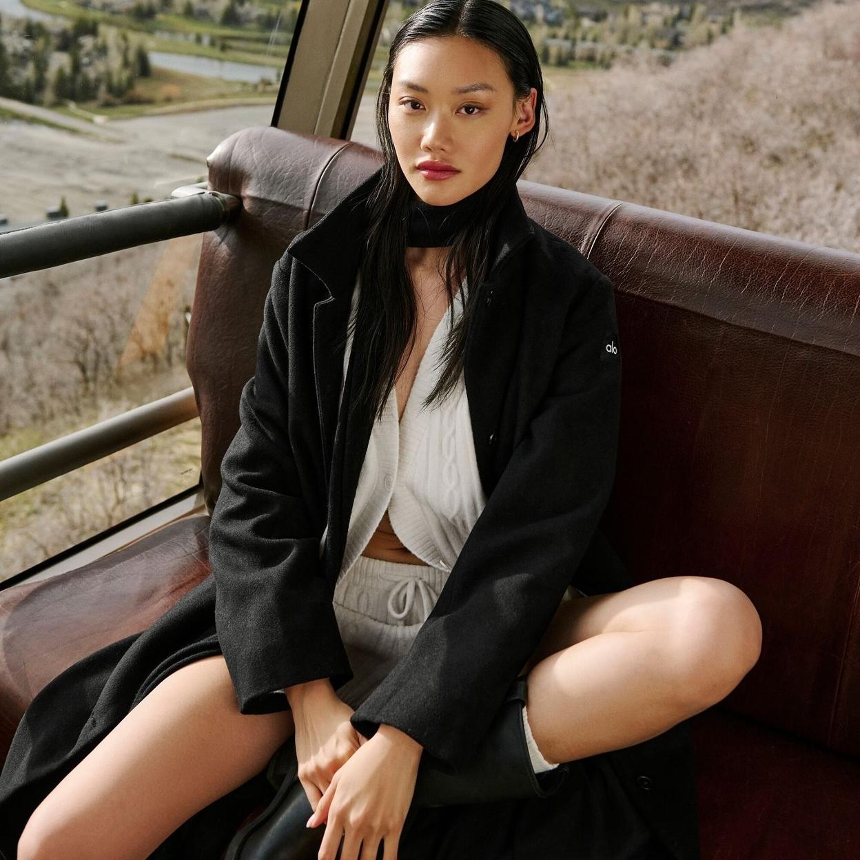 Mujer con ropa deportiva. 