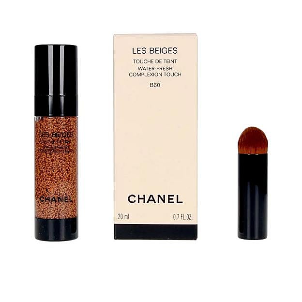 Chanel Les Beiges Water-Fresh Complexion Touch.