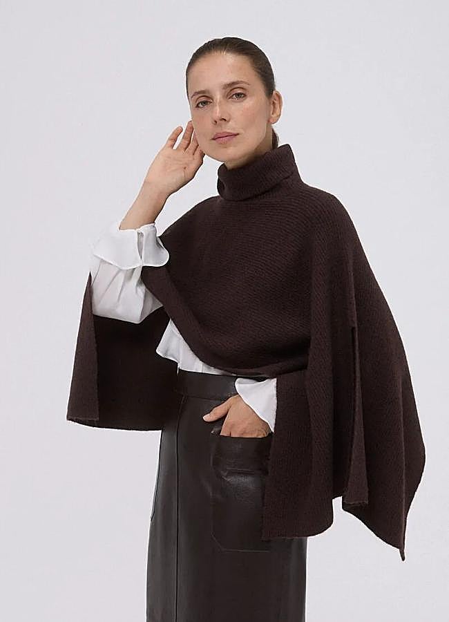 Imagen - Poncho de punto cropped con cuello vuelto