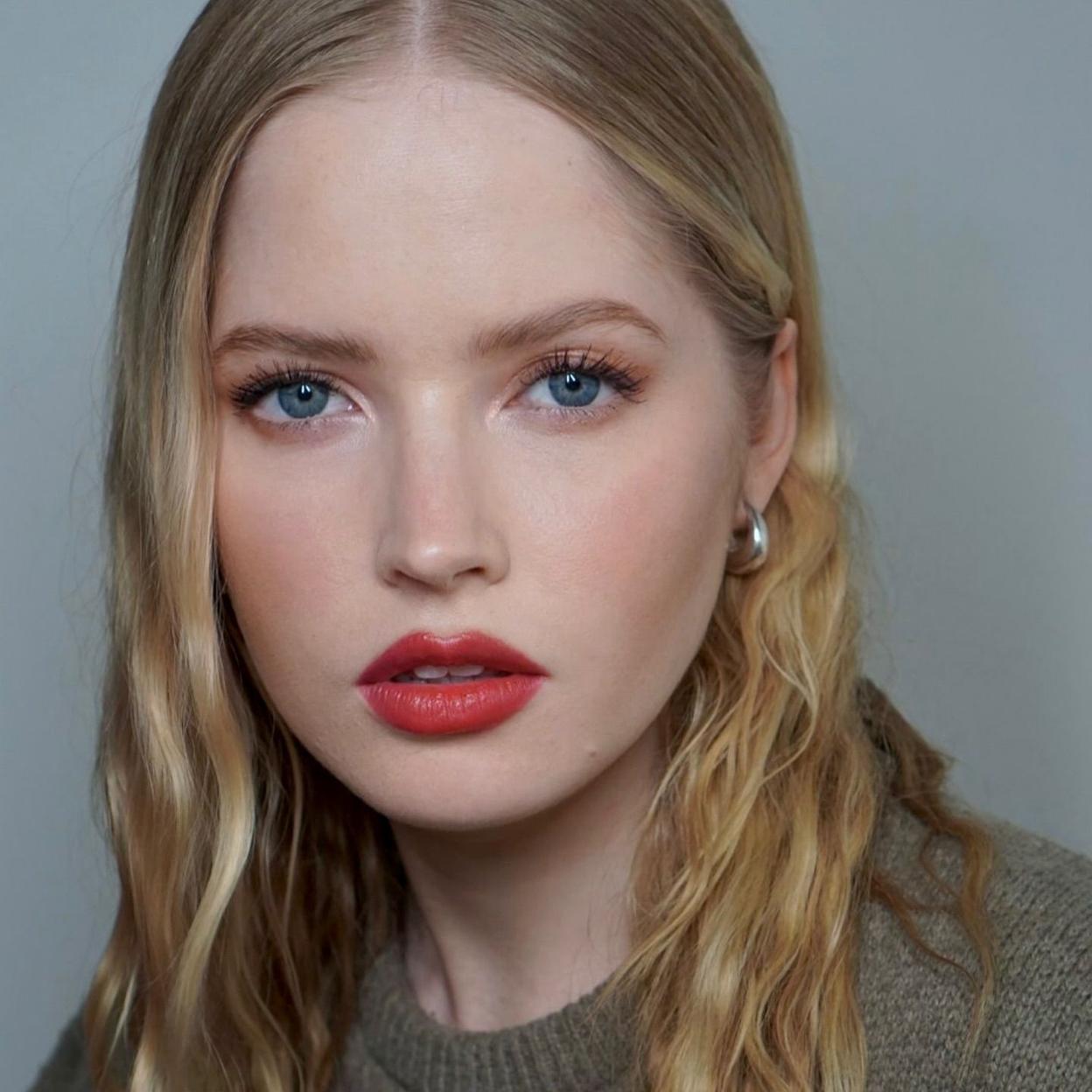 Modelo con piel suave